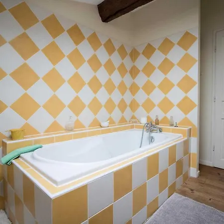Domaine De Blanconne Feriehus *